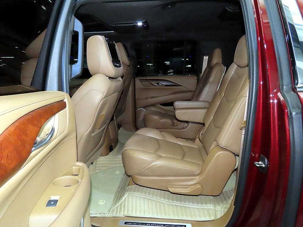 Cadillac Escalade - Vista 7