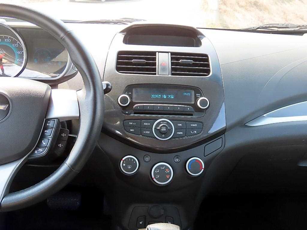 Chevrolet Spark - Vista 10