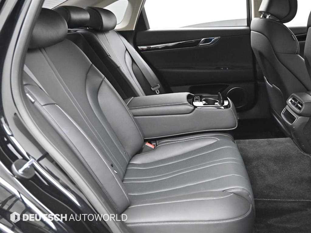 Genesis G80 - Vista 12