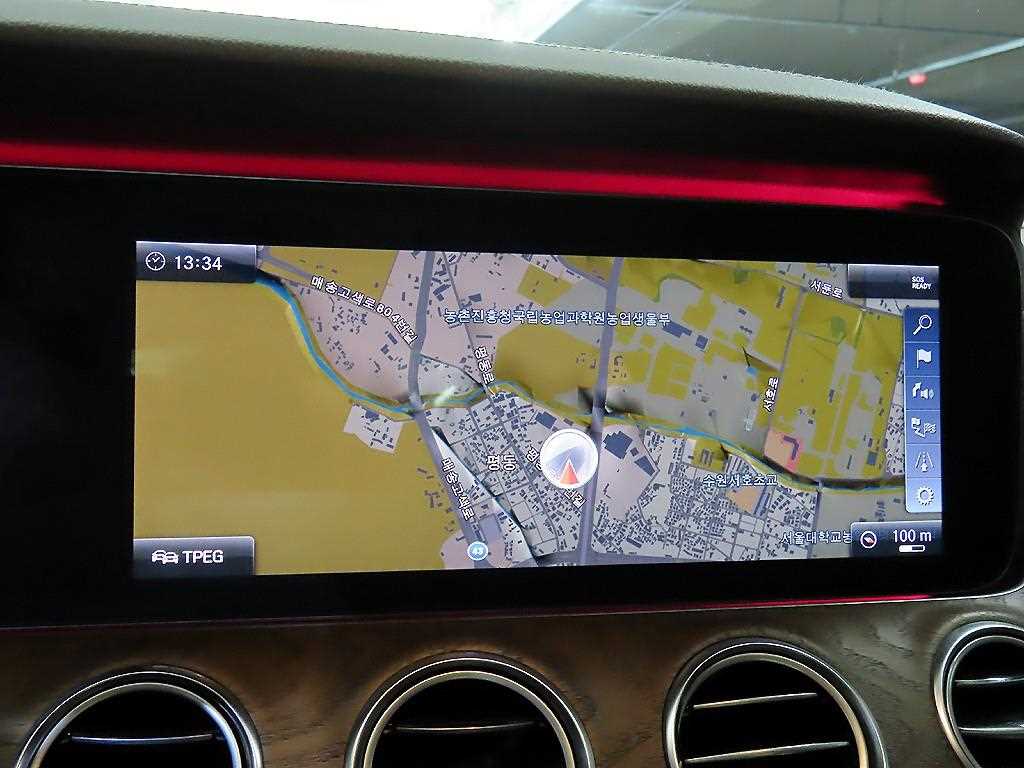 Mercedes Benz E class 2018 Negro - Importación desde Corea - HF Imports Iquique - Foto 13