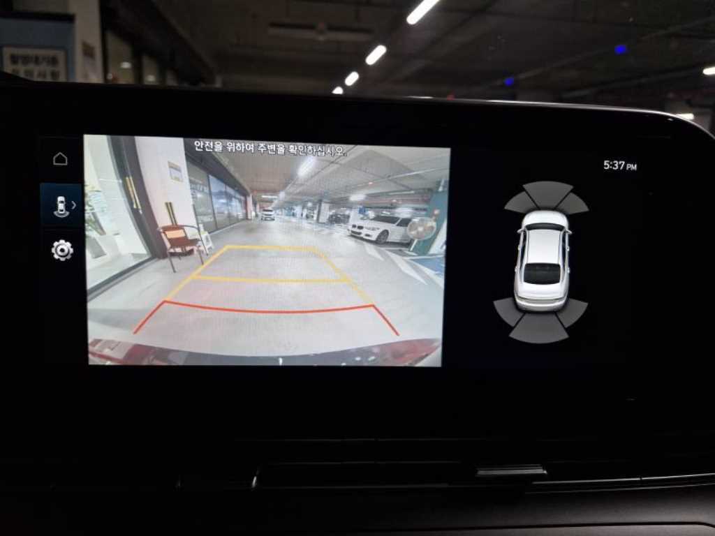 HYUNDAI Grandeur - Vista 11