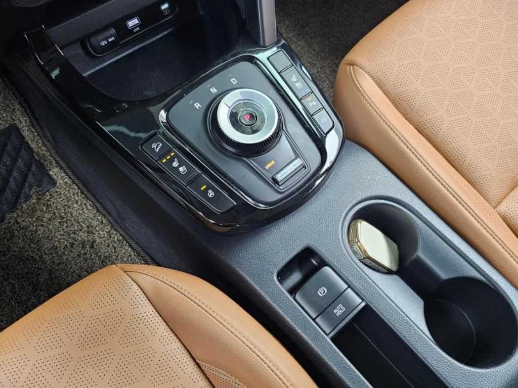 KIA Seltos - Vista 9