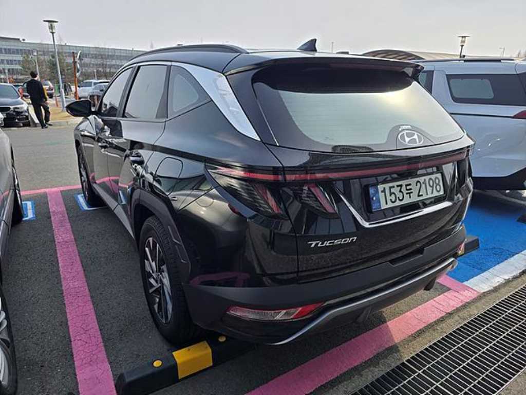 HYUNDAI Tucson - Vista 5