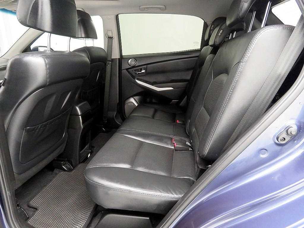 Ssangyong Korando - Vista 7