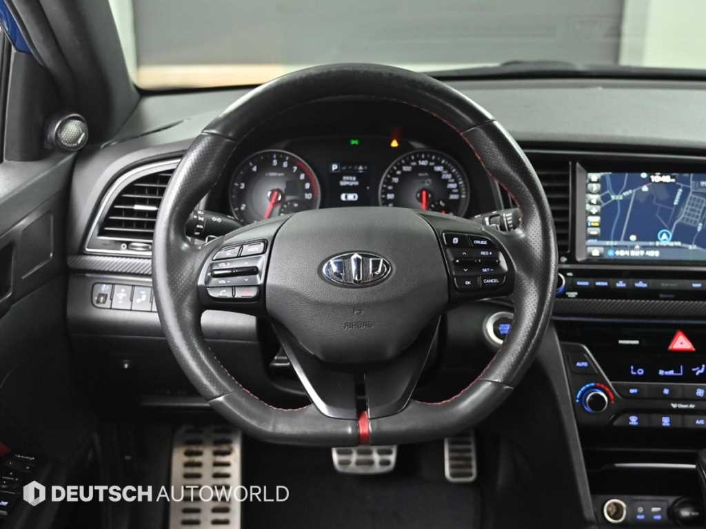 HYUNDAI Avante 2018 Azul - Importación desde Corea - HF Imports Iquique - Foto 13