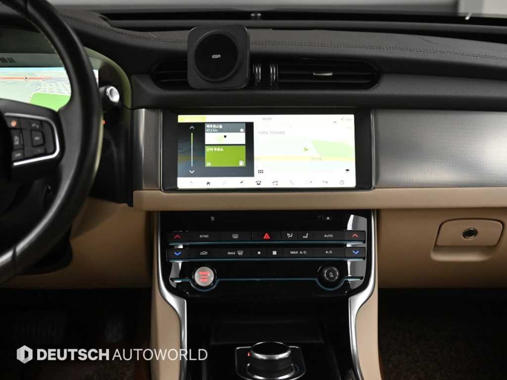 Jaguar XF 2017 - Importación desde Corea - HF Imports Iquique - Foto 14