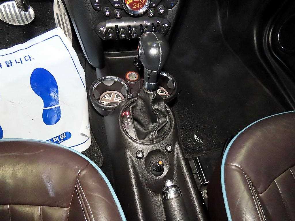 Mini Cooper Convertible 2012 Negro - Importación desde Corea - HF Imports Iquique - Foto 15