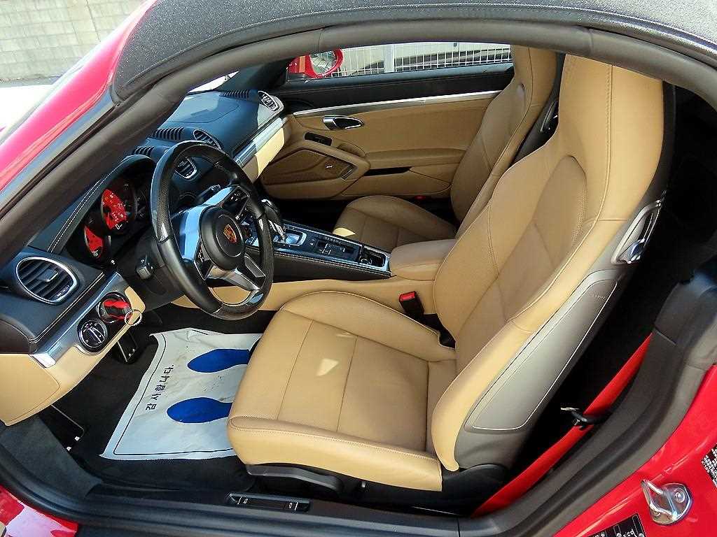 Porsche 718 - Vista 9