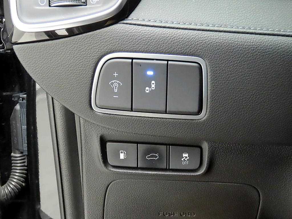 HYUNDAI Grandeur - Vista 12