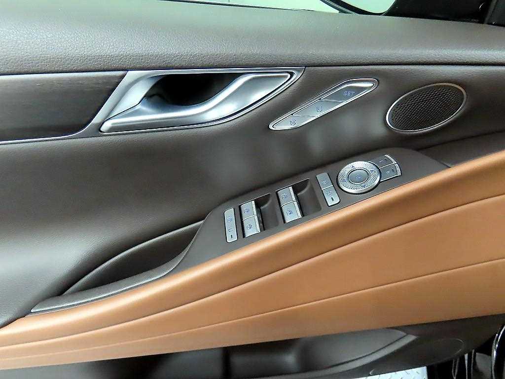 Genesis G80 - Vista 11