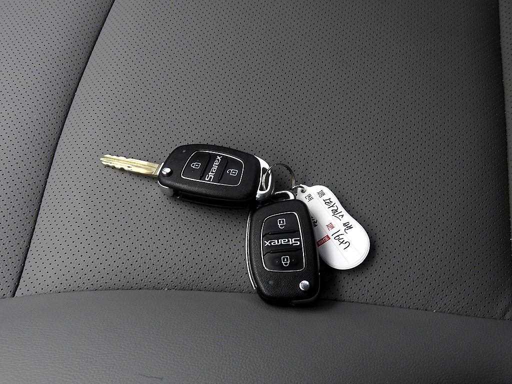 HYUNDAI Starex 2021 Blanco - Importación desde Corea - HF Imports Iquique - Foto 17