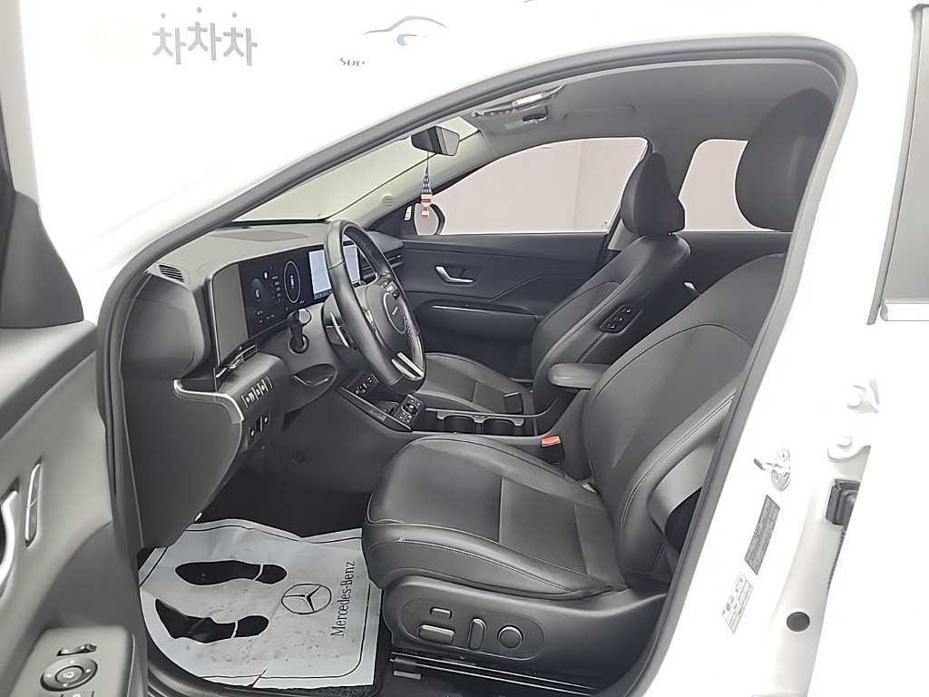 HYUNDAI Kona - Vista 11