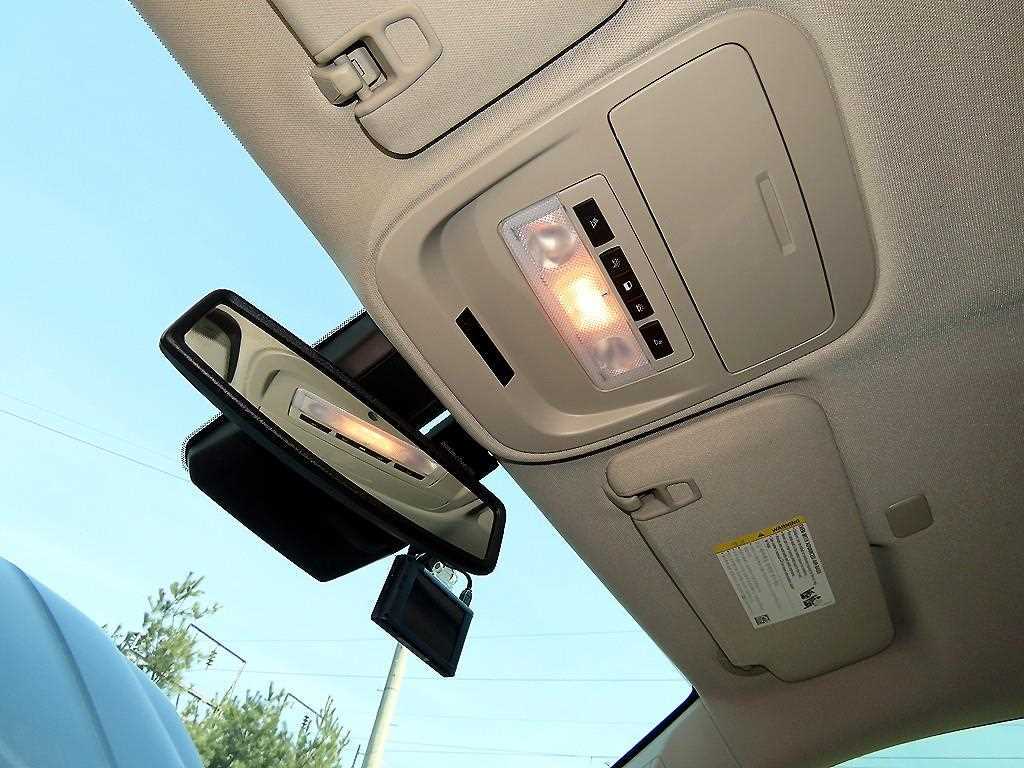 Chevrolet ?Colorado 2020 Gris - Importación desde Corea - HF Imports Iquique - Foto 16