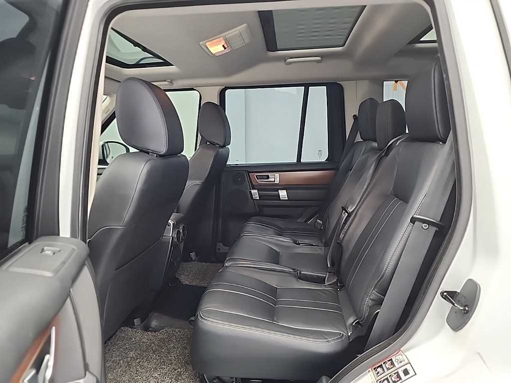 Land Rover Discovery - Vista 12
