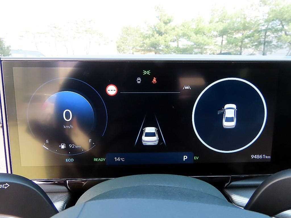 HYUNDAI Grandeur - Vista 9