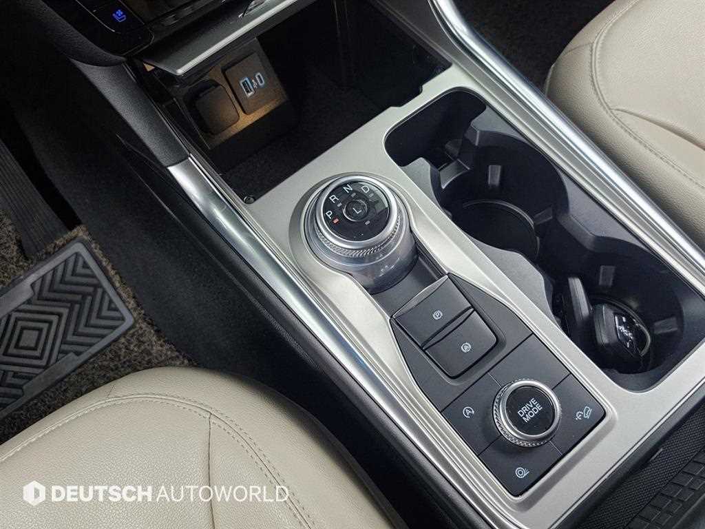 Ford Explorer - Vista 9