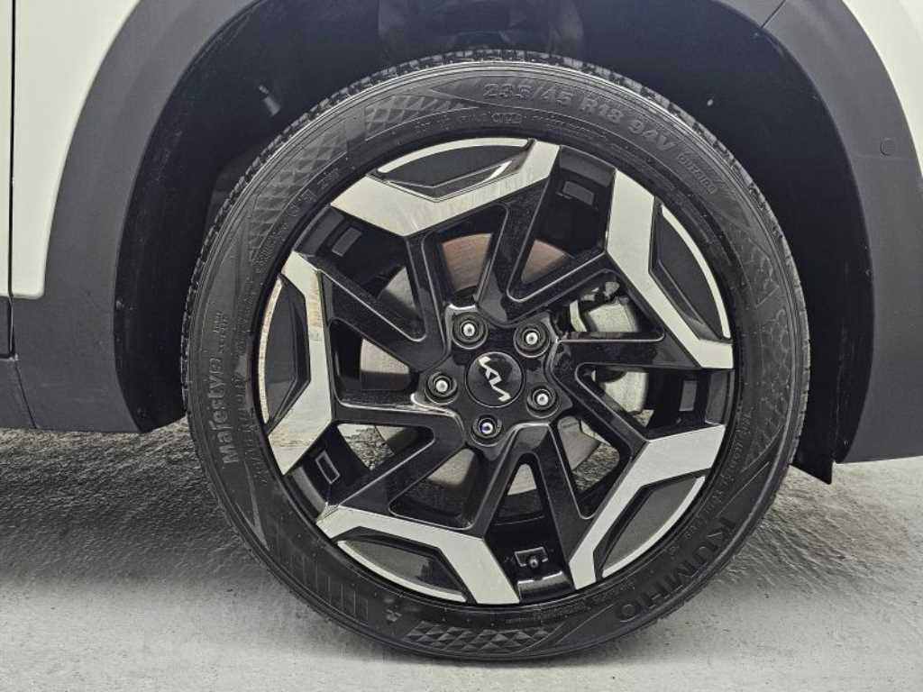 KIA Seltos - Vista 5