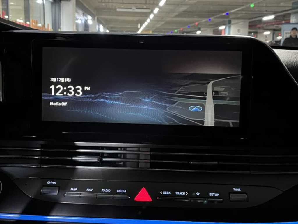 HYUNDAI Grandeur - Vista 9