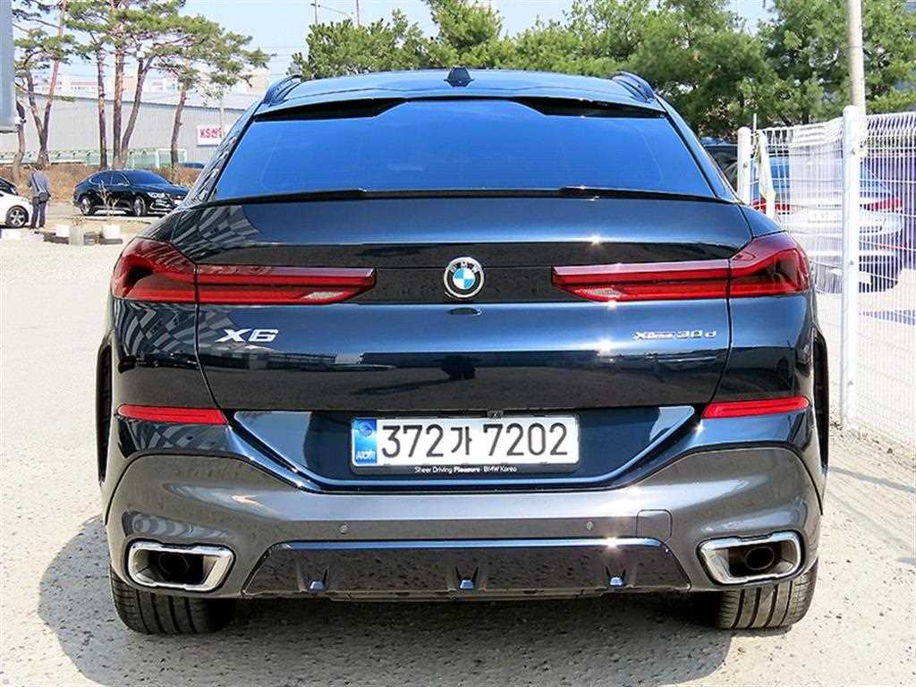 BMW X6 - Vista 4