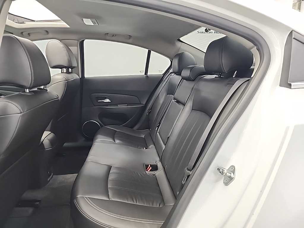 Chevrolet Cruise - Vista 12