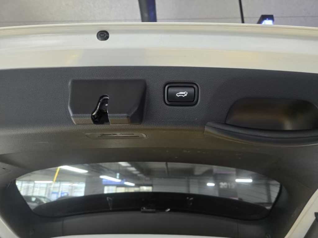 KIA Seltos 2023 Blanco - Importación desde Corea - HF Imports Iquique - Foto 16