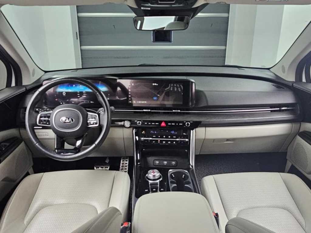 KIA Carnival - Vista 7