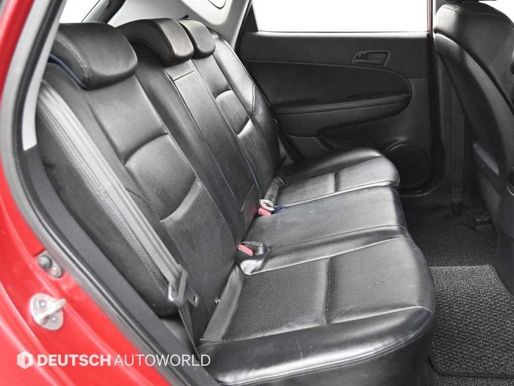 HYUNDAI i30 - Vista 12