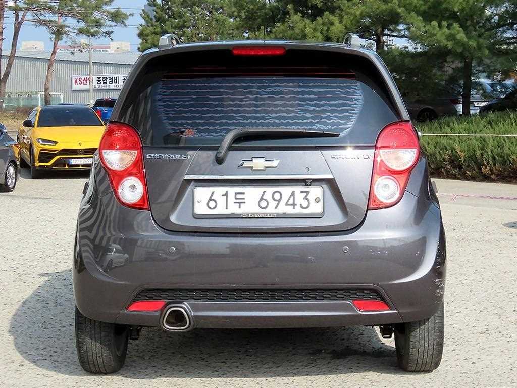 Chevrolet Spark - Vista 4