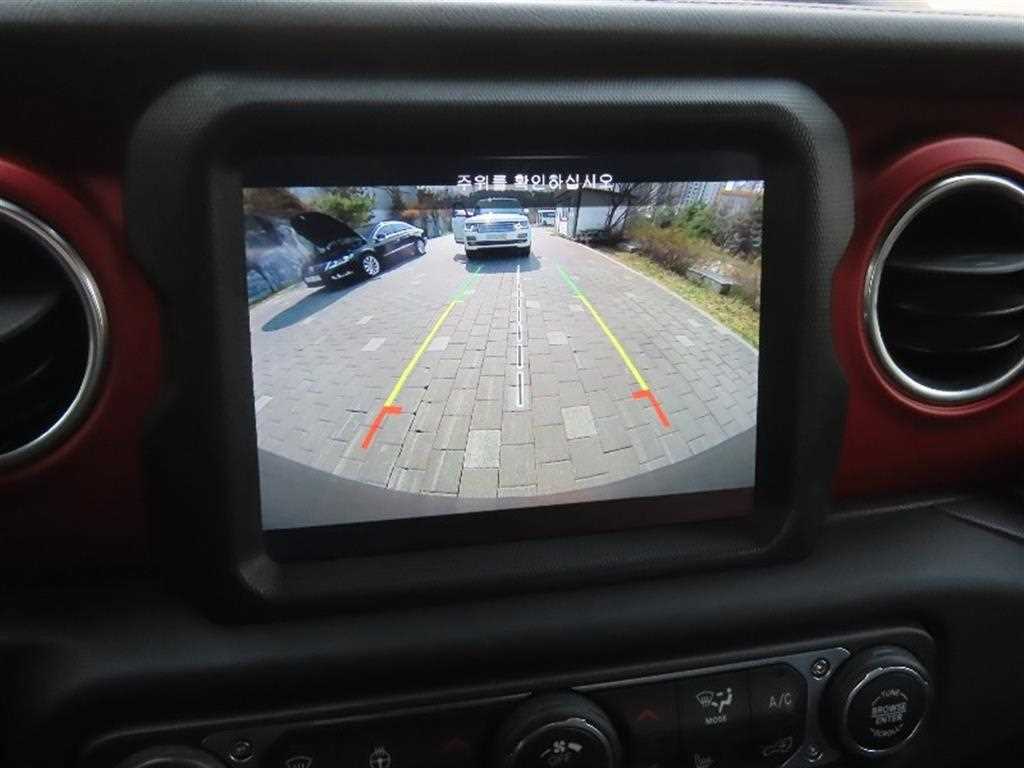 Jeep Wrangler - Vista 9