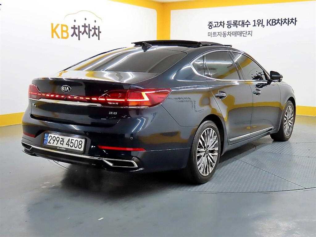 KIA K7 - Vista 4