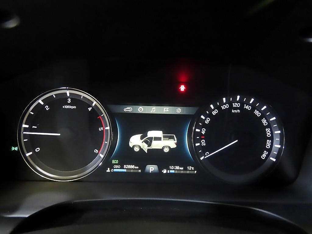 Ssangyong Rexton - Vista 9