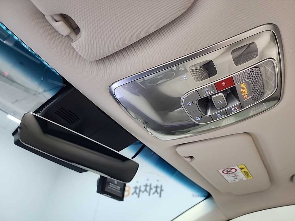 Genesis GV70 2025 Gris - Importación desde Corea - HF Imports Iquique - Foto 18