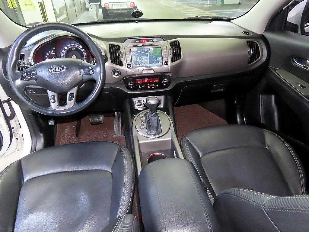 KIA Sportage - Vista 10