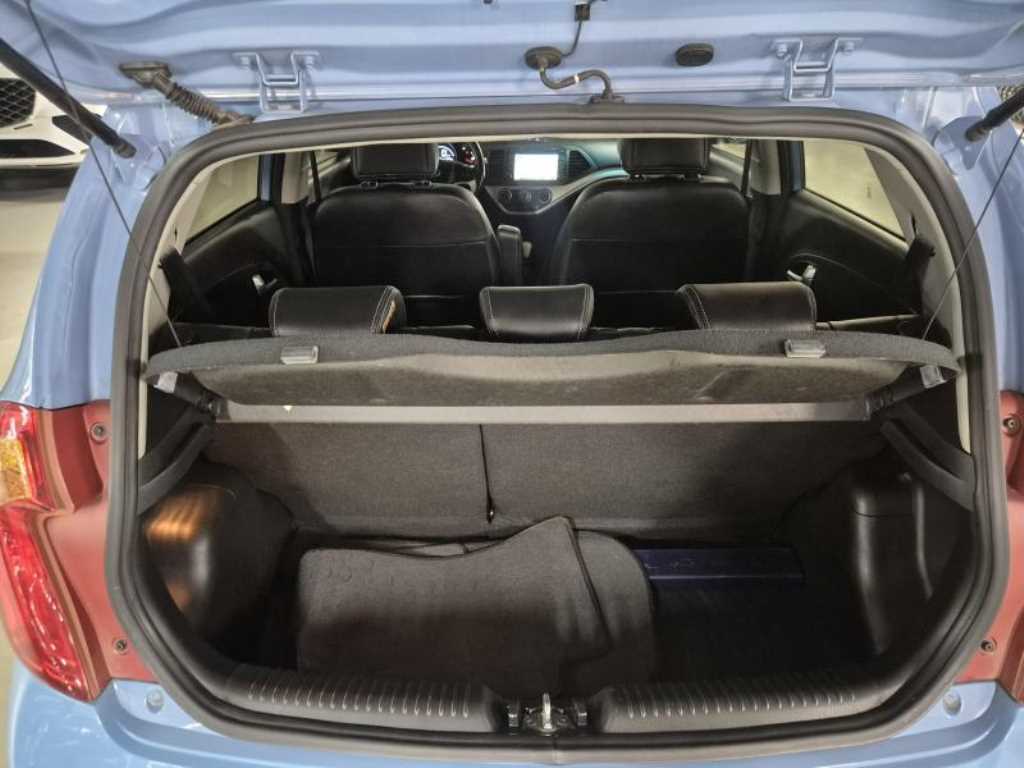 KIA Morning - Vista 9