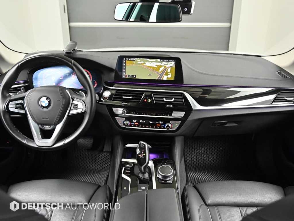 BMW 5 Series - Vista 7