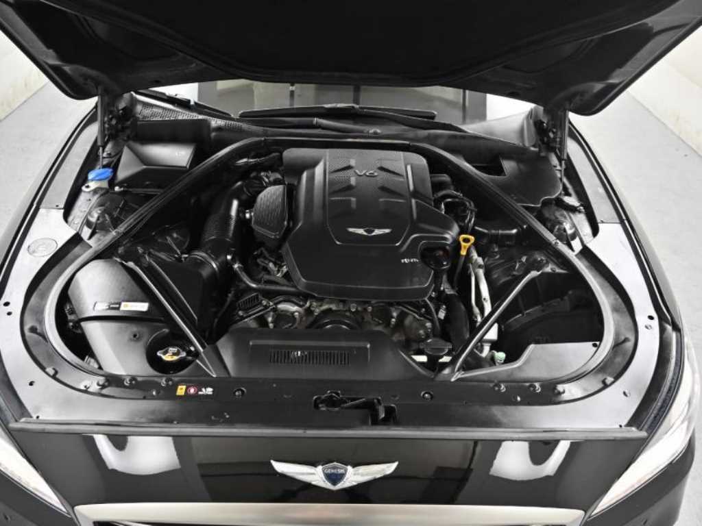 Genesis G80 - Vista 6