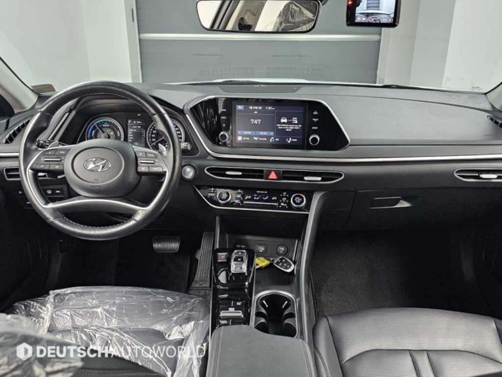 HYUNDAI Sonata - Vista 7