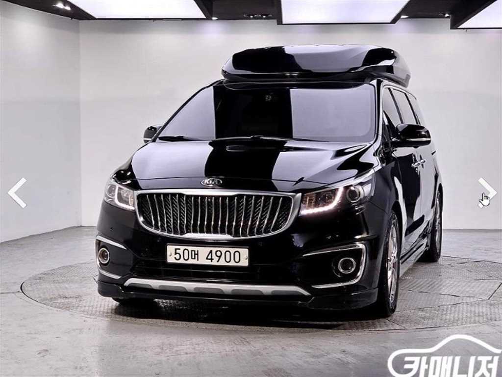 KIA Carnival - Vista 3