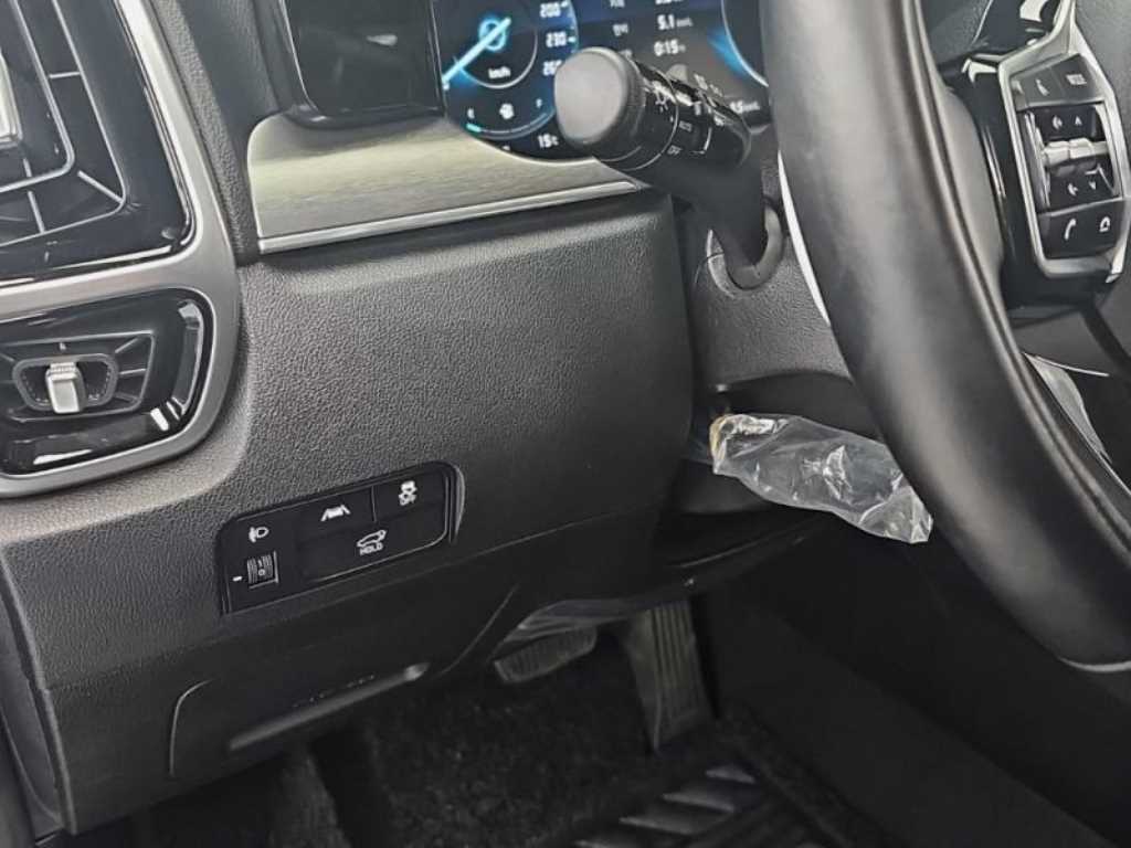 KIA Sorento - Vista 7