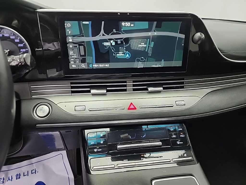 HYUNDAI Grandeur - Vista 10