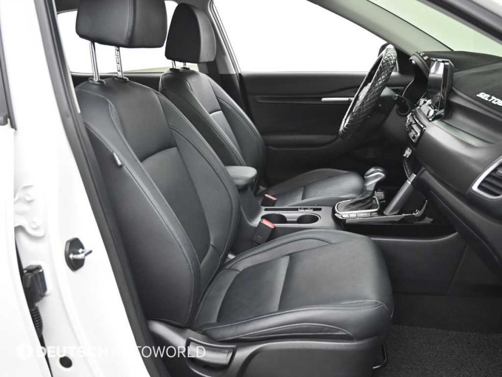 KIA Seltos - Vista 10