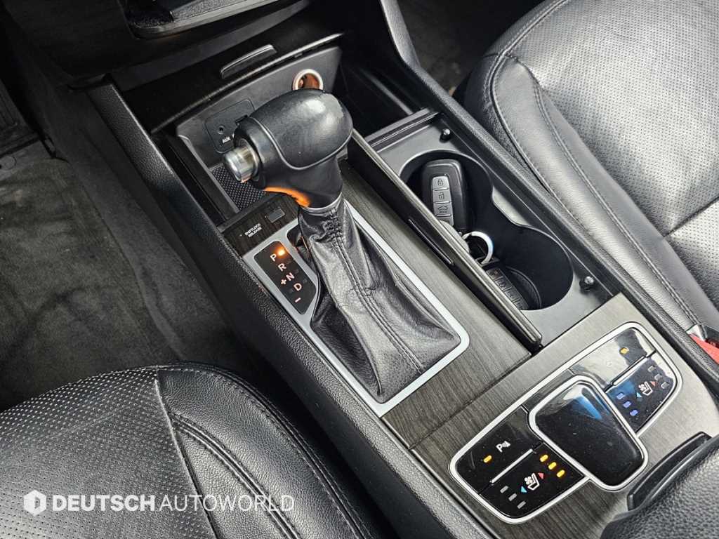 KIA K7 2012 Negro - Importación desde Corea - HF Imports Iquique - Foto 17