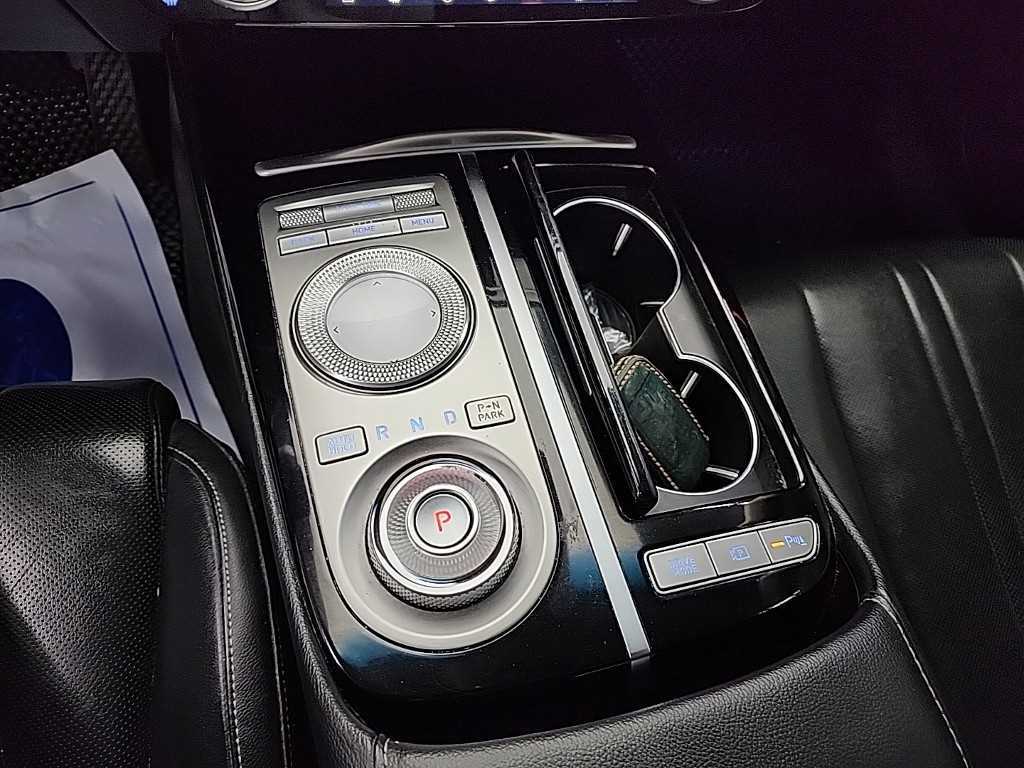 Genesis G80 - Vista 8