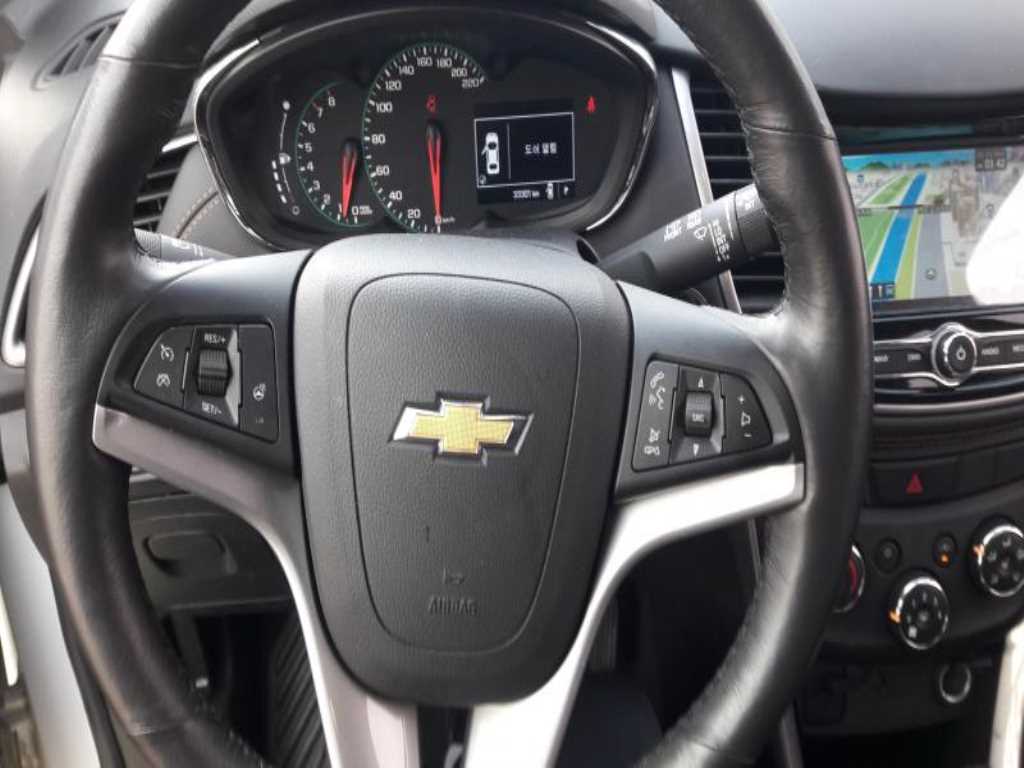 Chevrolet Trax - Vista 9