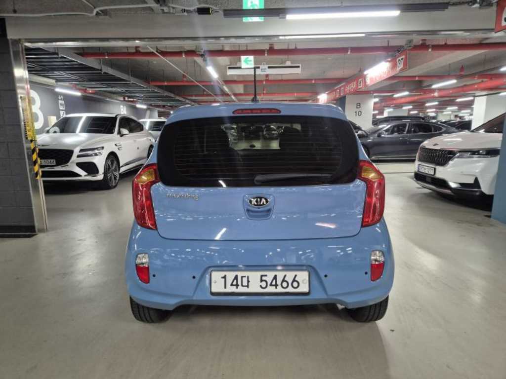 KIA Morning - Vista 4