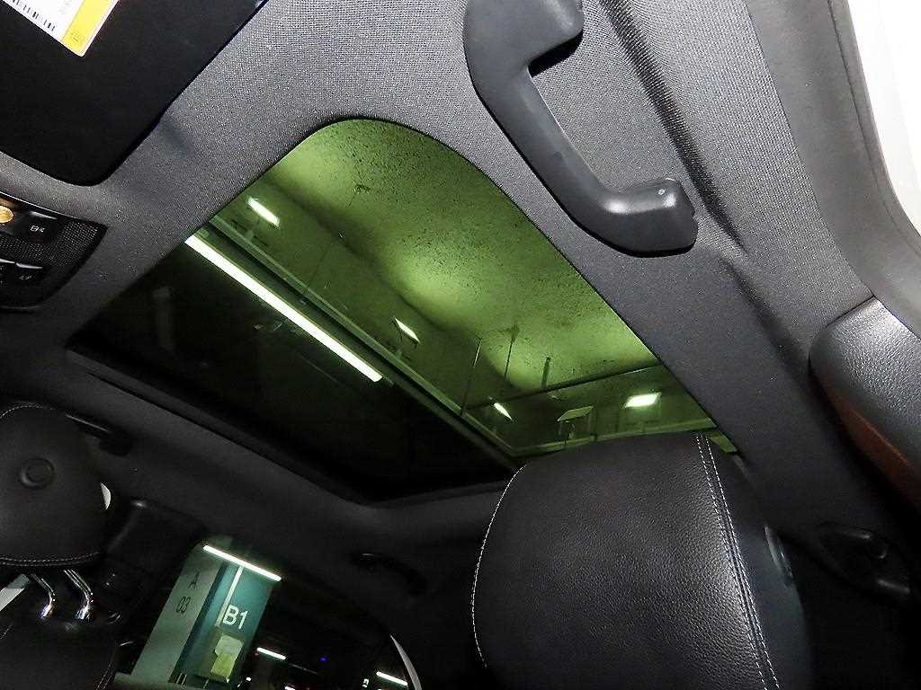 Mercedes Benz A Class 2018 Blanco - Importación desde Corea - HF Imports Iquique - Foto 17