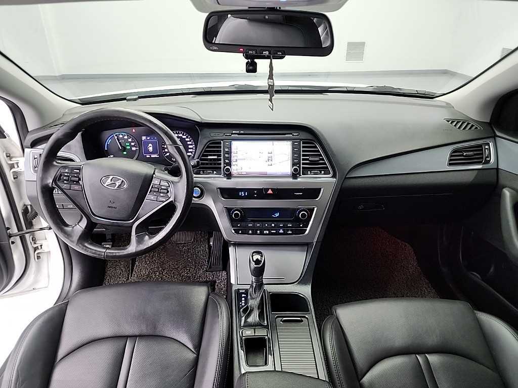 HYUNDAI Sonata - Vista 7