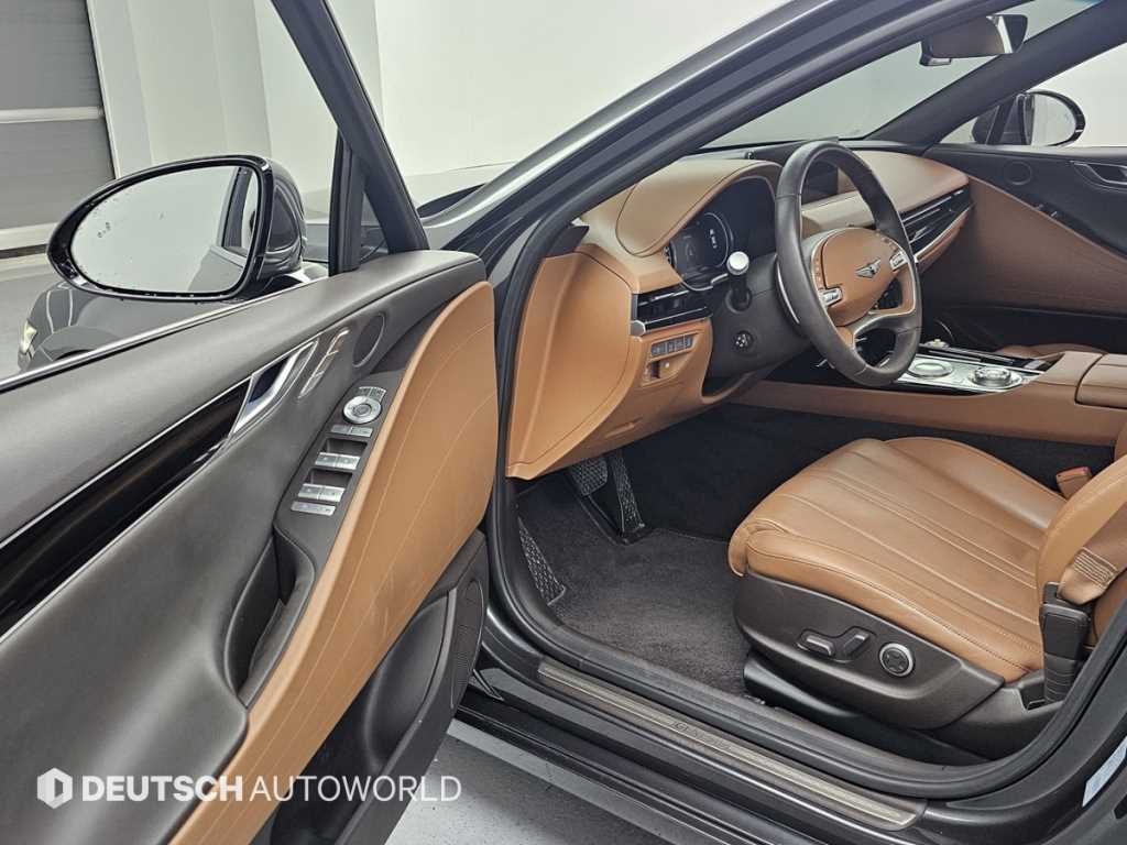 Genesis G80 - Vista 11