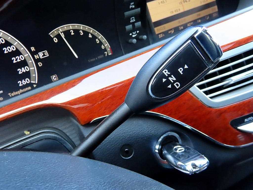 Mercedes Benz S Class - Vista 10