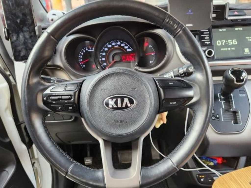 KIA Ray - Vista 5